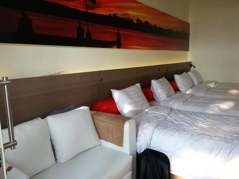 Bukit Cikahuripan Resort เล็มบัง ภายนอก รูปภาพ